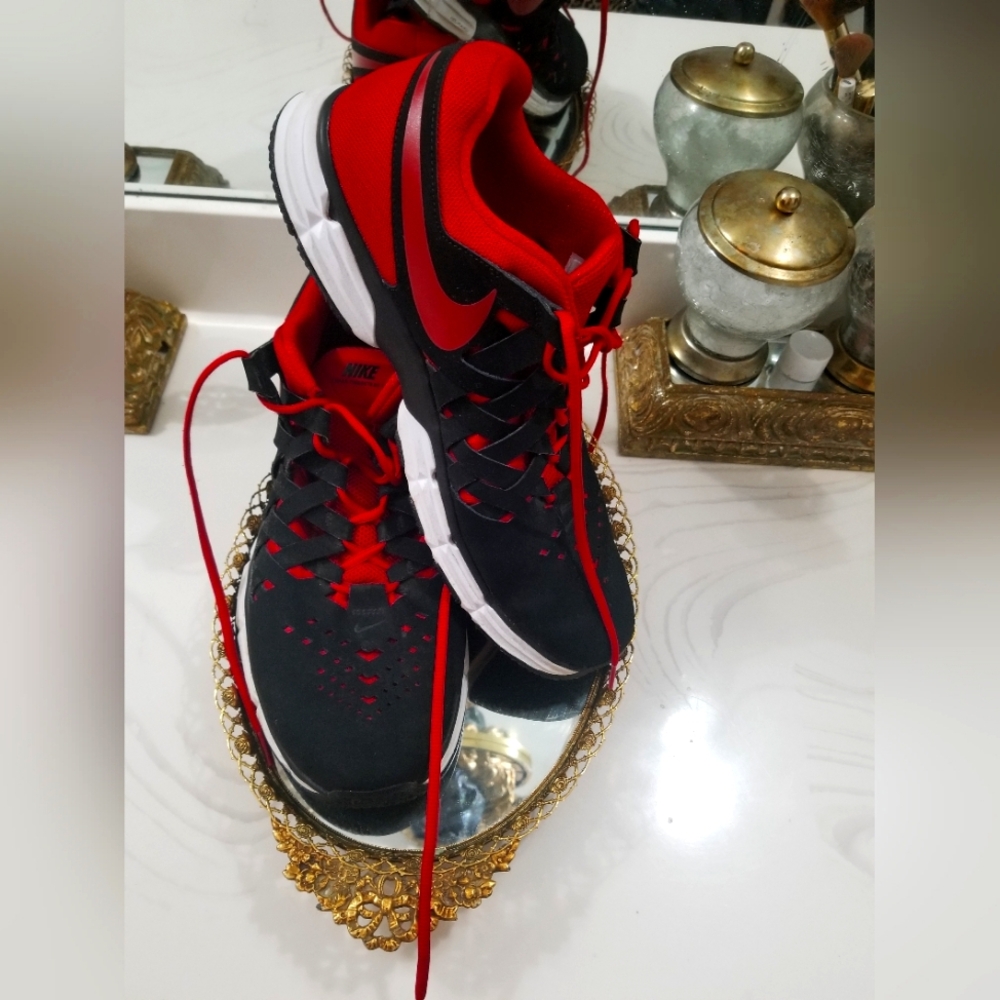 Nike Lunar Fingertrap Training, men’s size 15